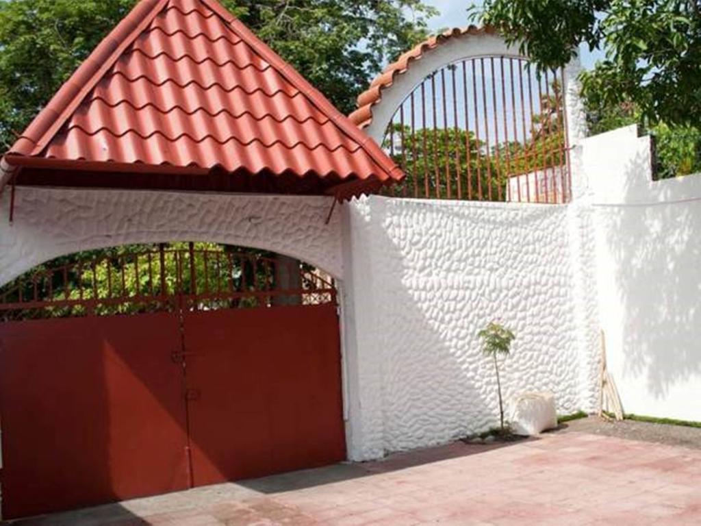 بونتاريناس Hotel Jackie'S House المظهر الخارجي الصورة