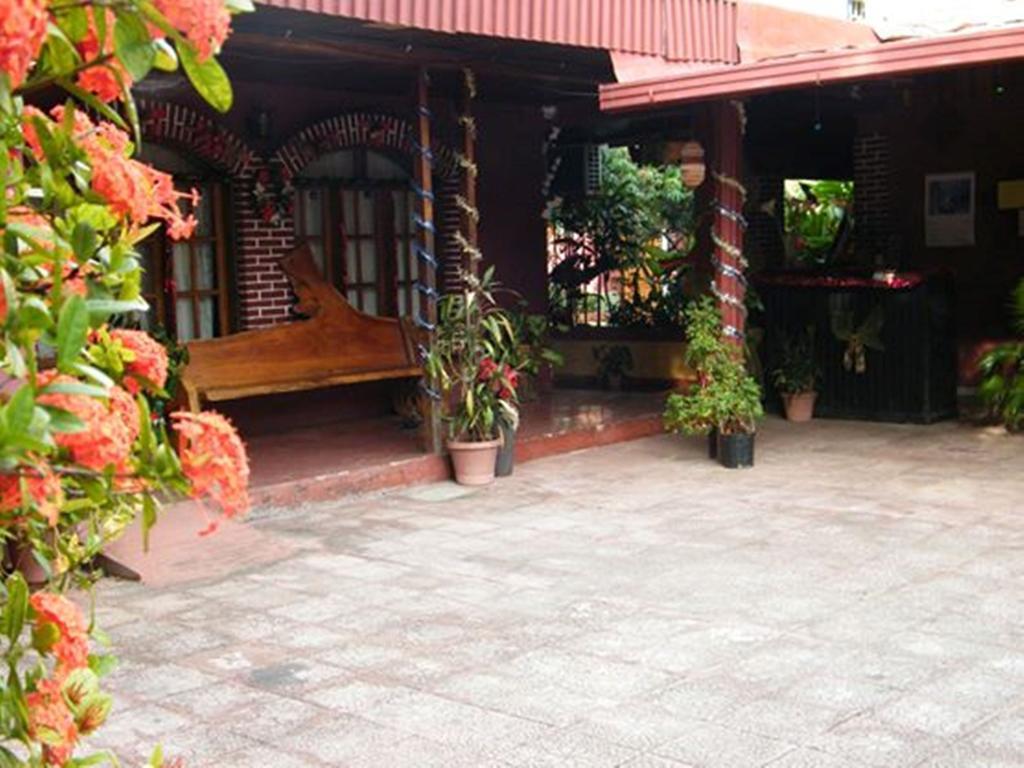 بونتاريناس Hotel Jackie'S House المظهر الخارجي الصورة