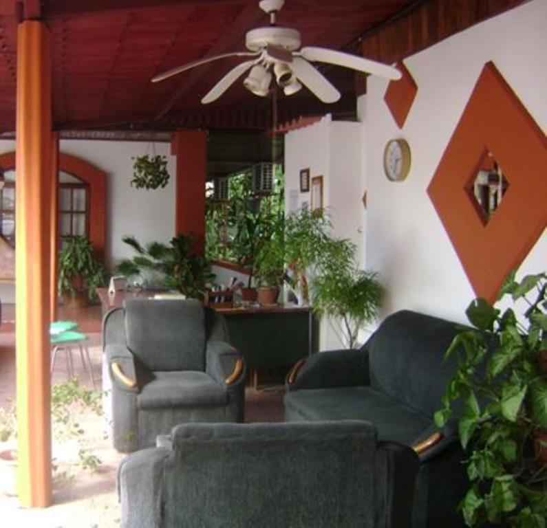 بونتاريناس Hotel Jackie'S House المظهر الخارجي الصورة